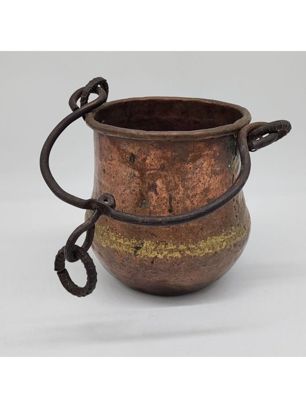 Antique Hammered Copper & Brass Cauldron Pot Kettle Forged Handle 8" Tall